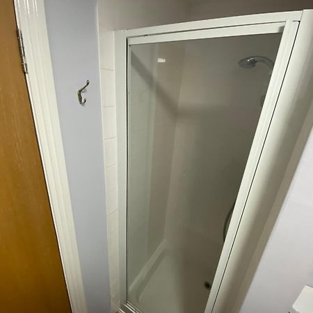 Waterfront Lodge - Accommodation Only Форт Уилям Стая снимка